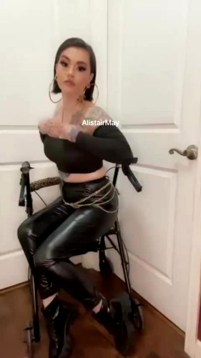 Can A Disabled Goth Girl Still Make You Hard?🥺