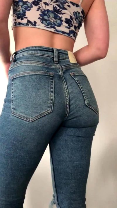 Do You Like My Ass In Jeans?