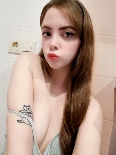 ❤️ 18 Y.o College Russian Student ❤️ Wanna See All Of My Holes Get Filled?? 🔥 FREE TO JOIN 🔥 L1nk In Comments 👇