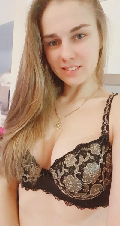 I’m A Very Sexy And Hot Girl🔥🍓. Want To Have Sex With Me Now? Come In And Get What You Want.😍💥 Link In Comments