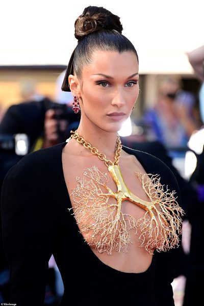 PsBattle: Bella Hadid Wearing A Lung Necklace On The Red Carpet At Cannes