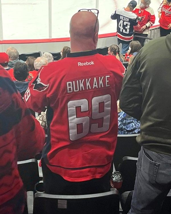 the-worst-fan-jersey-of-all-time_001