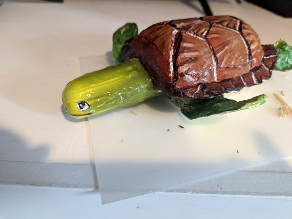 upcycling-a-pickle-dildo-into-an-epoxy-resin-turtle-lamp_010